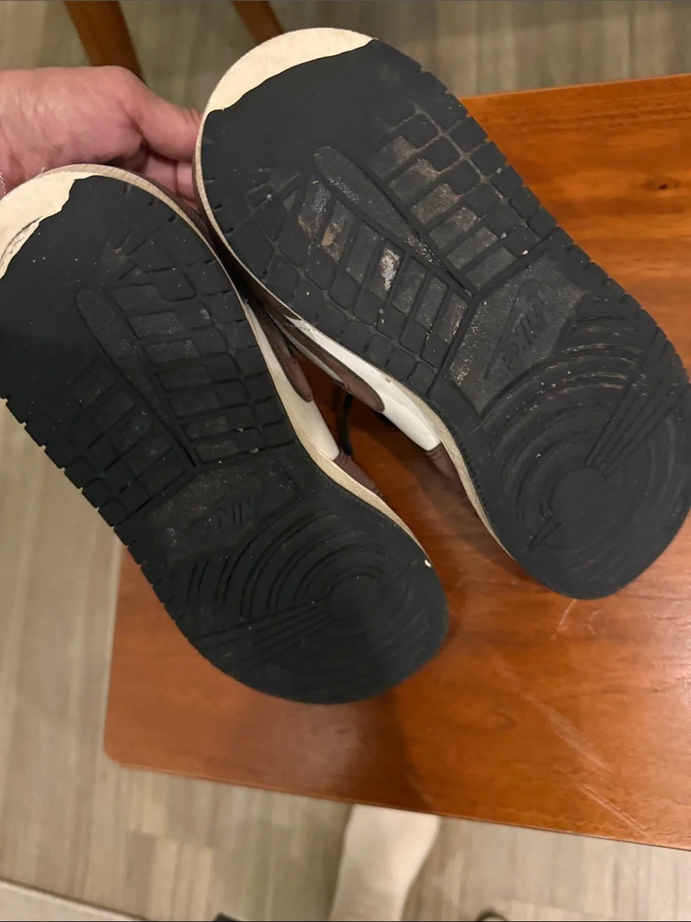 Nike low top